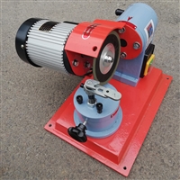 所述底座的顶面上固定安装有把手与收集箱