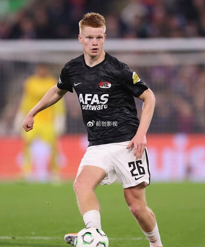 AC米兰莱奥或转会阿森纳，引援瞄准帕尼切利与斯