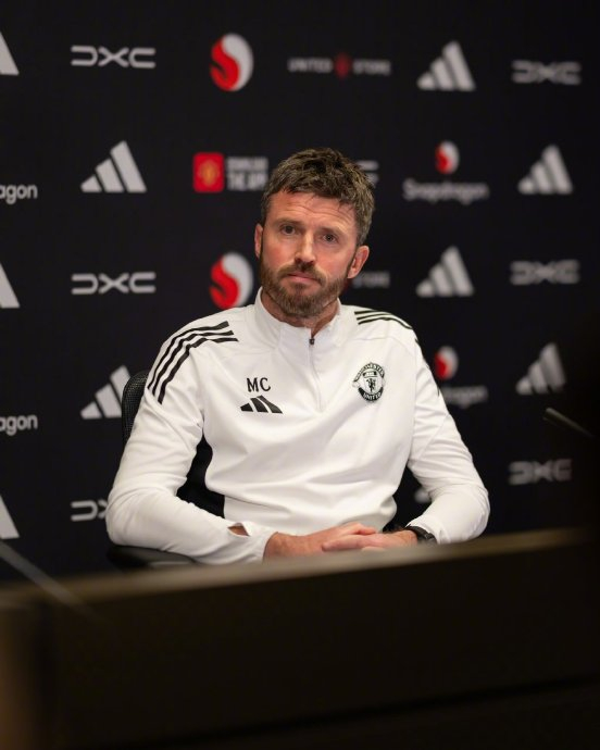 卡里克回应斯科尔斯评论：社交媒体误解成焦点