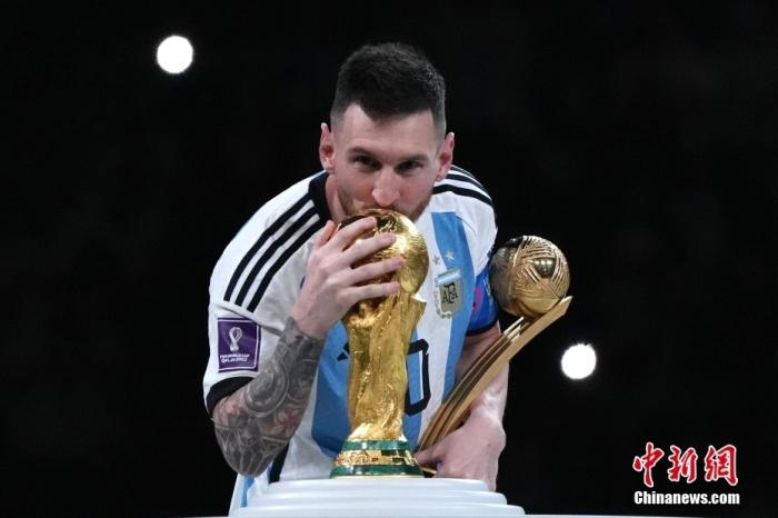 梅西再夺劳伦斯奖 阿根廷队历史性加冕