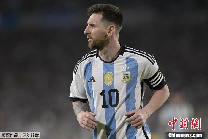 梅西再夺劳伦斯奖 阿根廷队历史性加冕