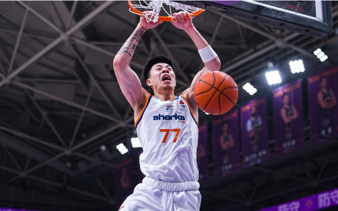 上海客场大胜宁波双杀对手 17连胜创队史第二长