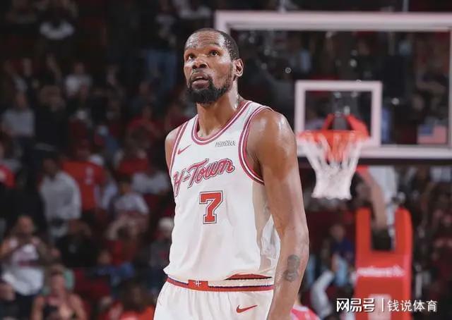 NBA附加赛决战前夕三重大事件：里弗斯退役、杜